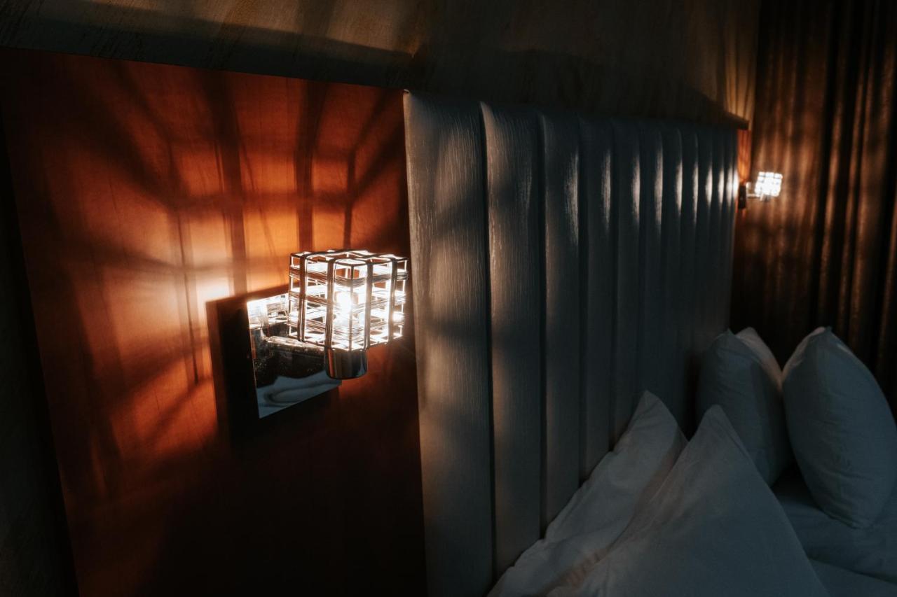 Hotel Tundzha - Renovated! Yambol Bagian luar foto